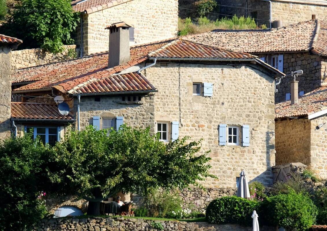 Appartement à PRIVAS