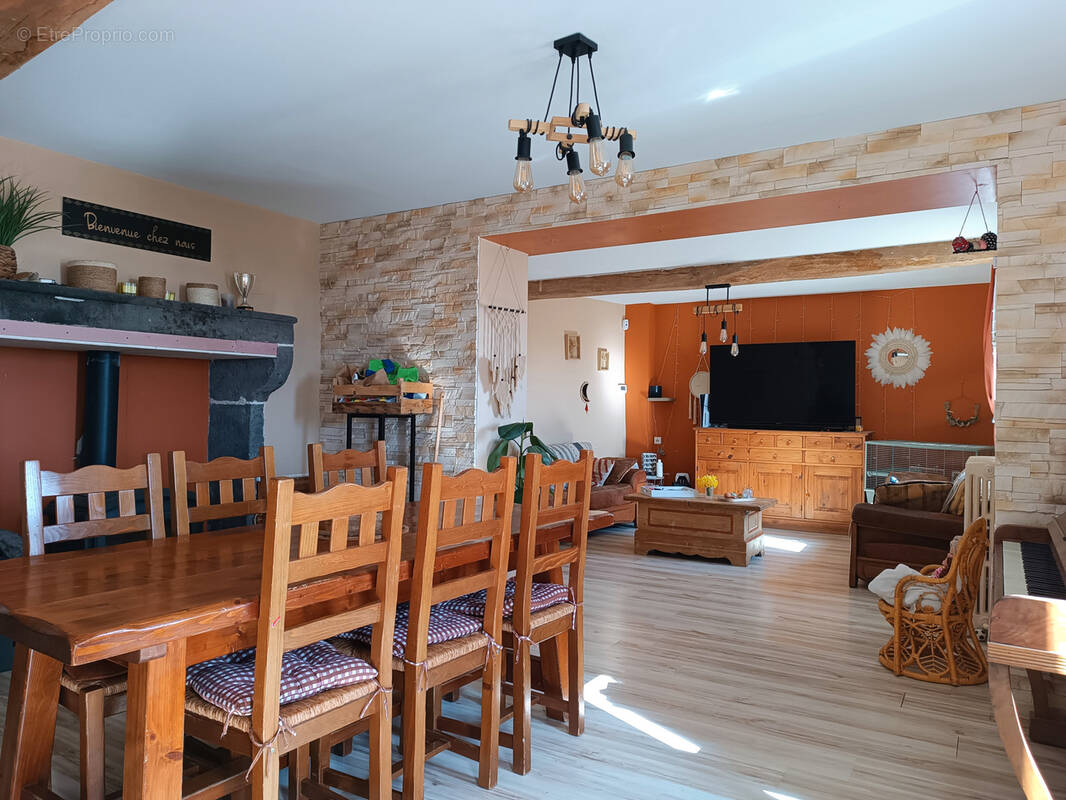 Maison à CHATELGUYON