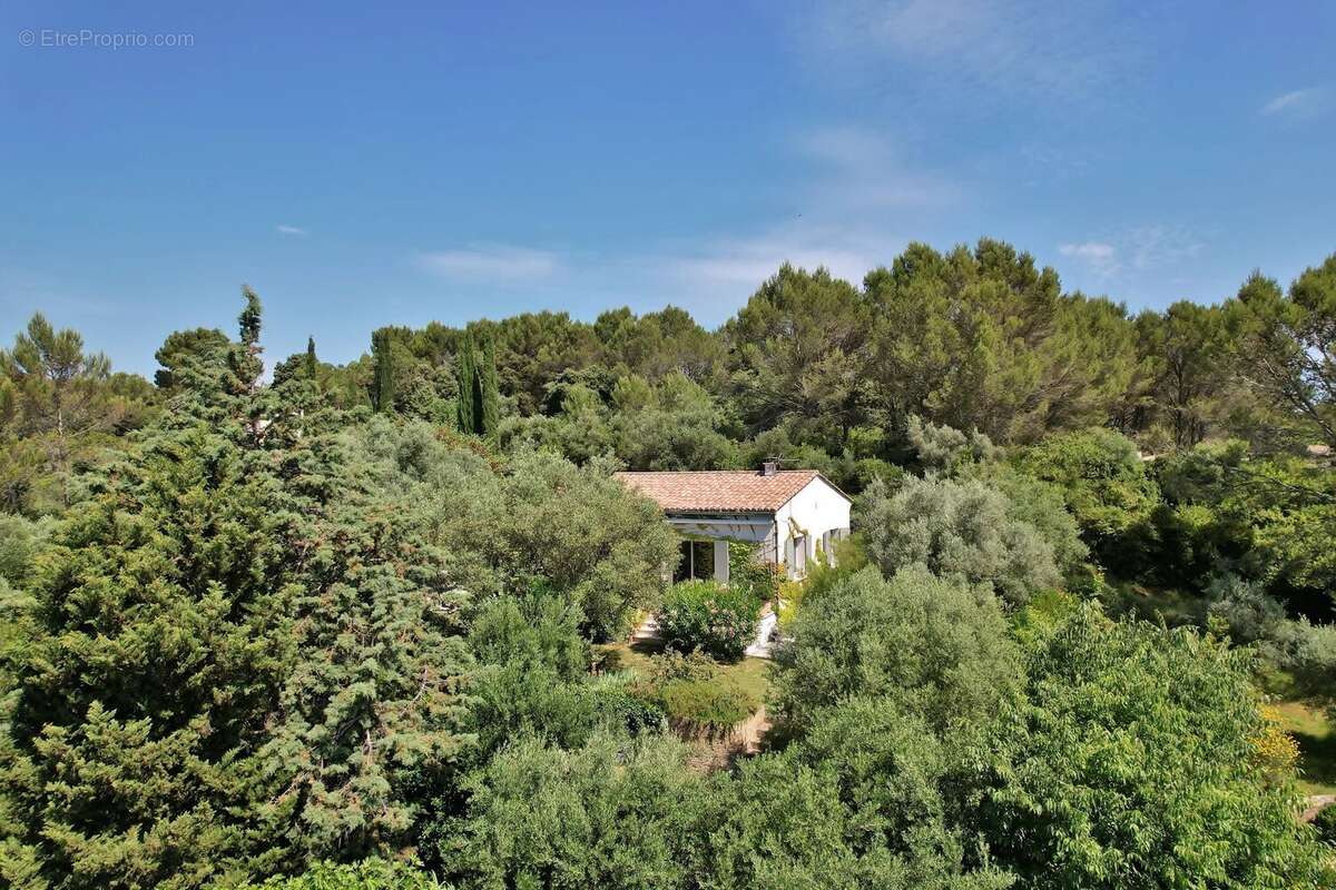 Maison à UZES