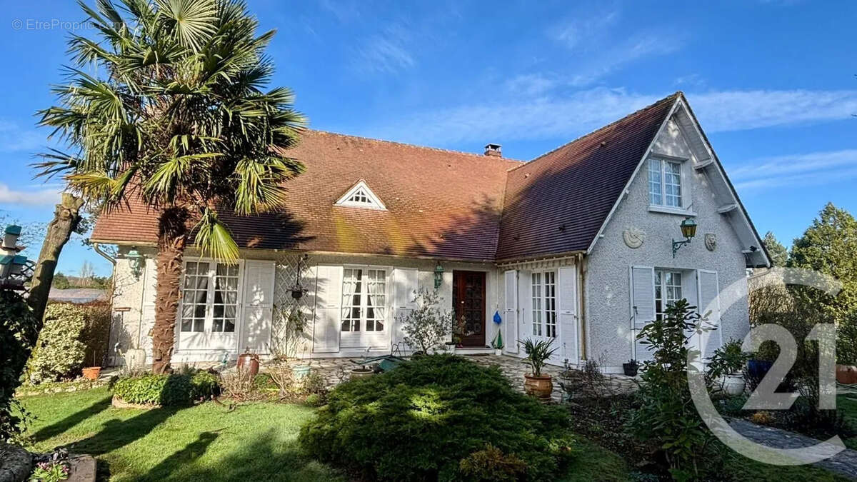 Maison à SOREL-MOUSSEL