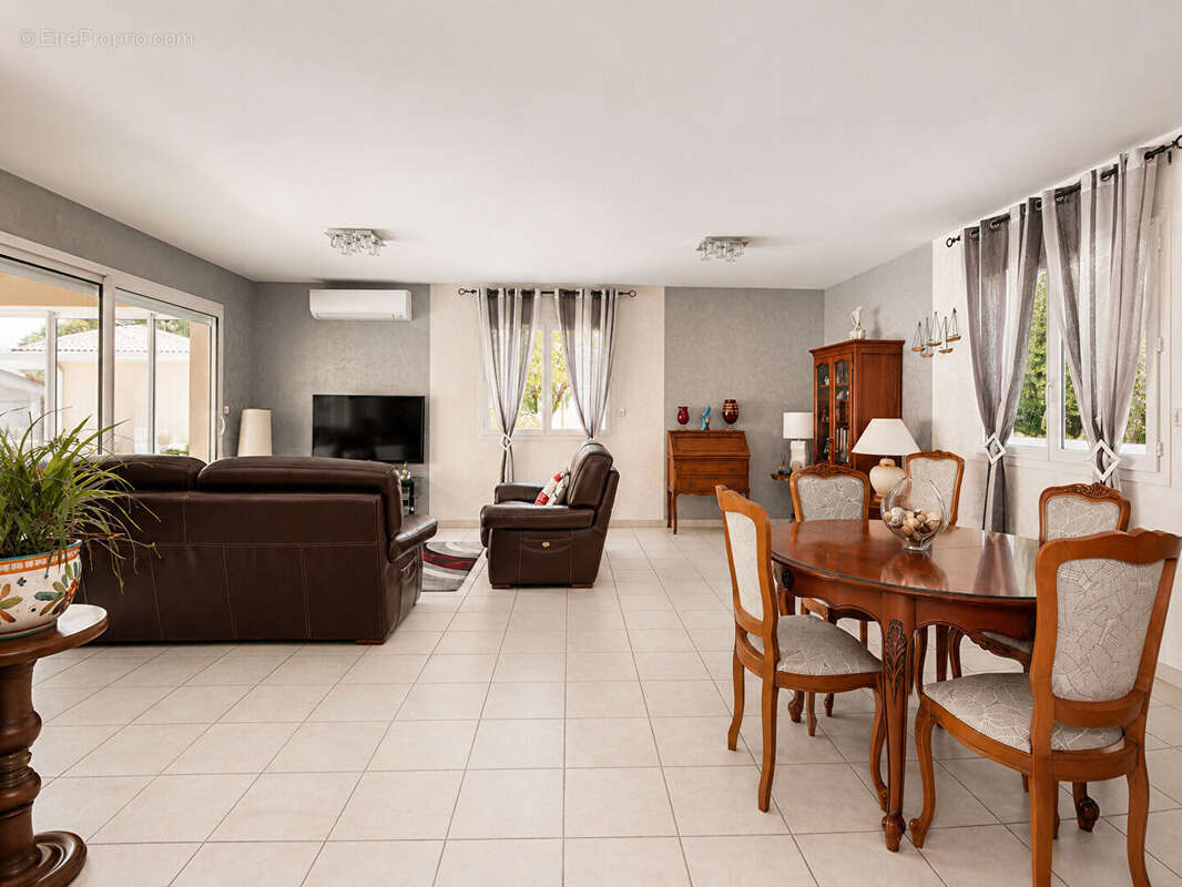 Maison Gujan Mestras 6 pièce(s) 182 m2 - photo 5