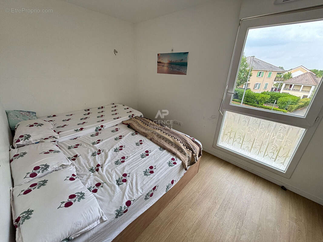 Appartement St Ouen L'aumone 4 pièce(s) 75.54 m2 - photo 4