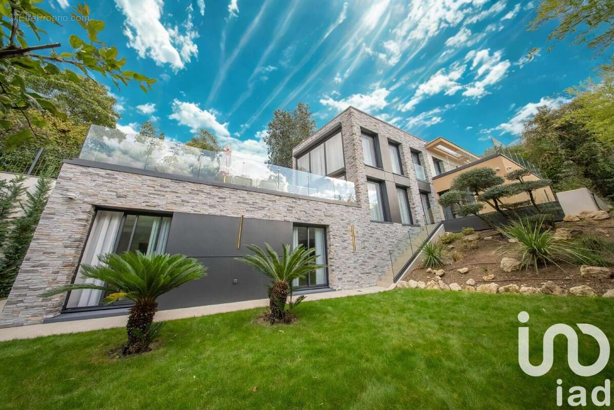 Photo 2 - Maison à SEVRES