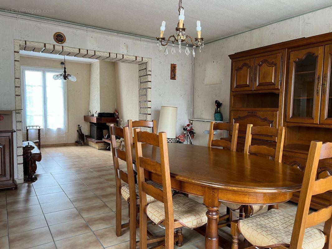 Maison à JUVISY-SUR-ORGE