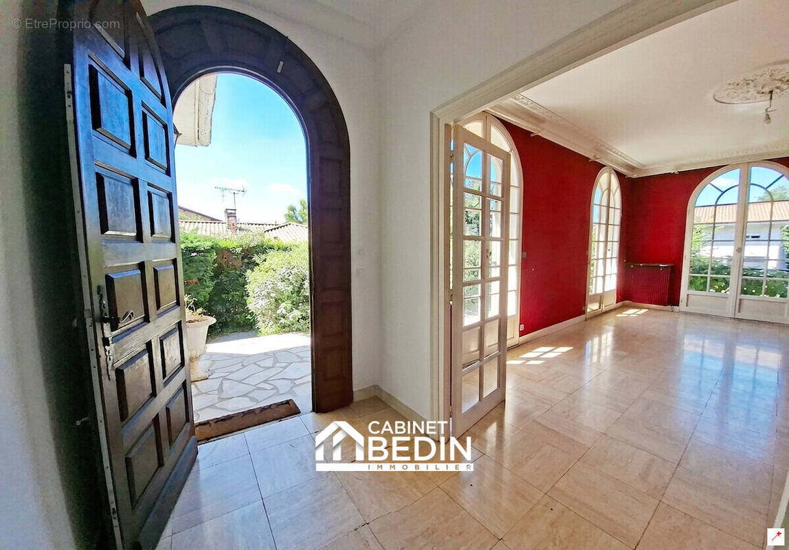 Maison à PESSAC