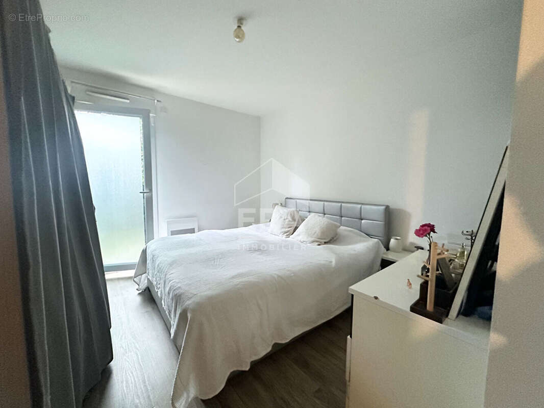 Appartement à SARTROUVILLE
