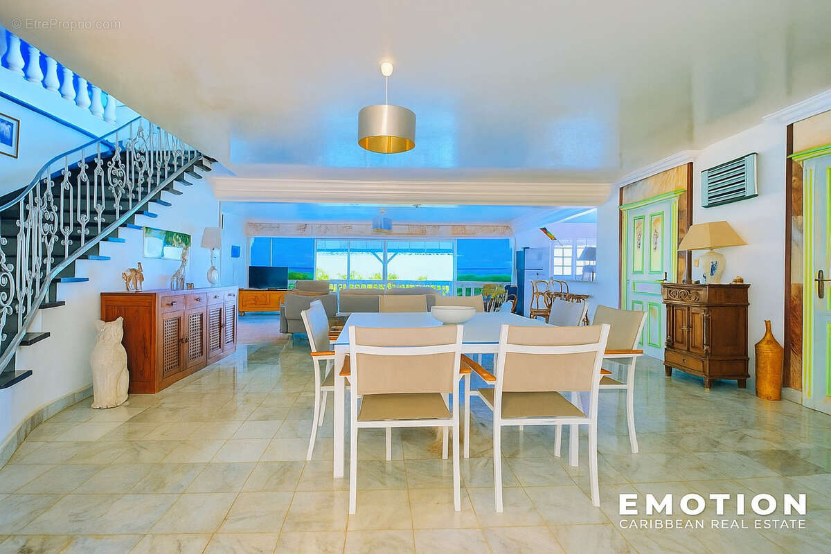 Maison à SAINTE-ROSE