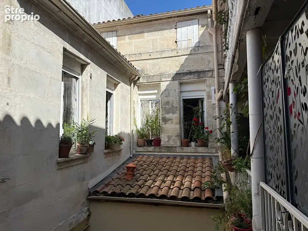 Appartement 115.44 m2 - Terrasse privée - Vue sur les Halles - photo 13