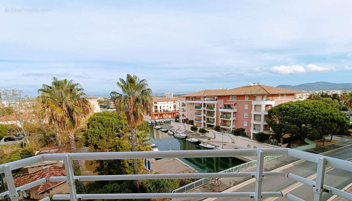 Appartement à FREJUS