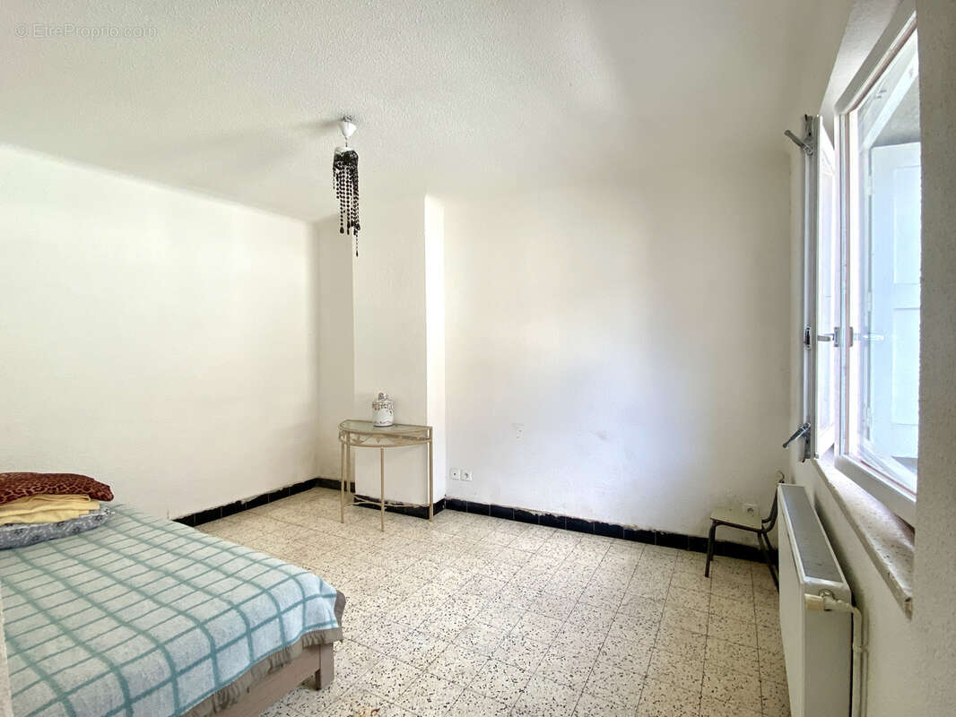 Appartement à TREBES