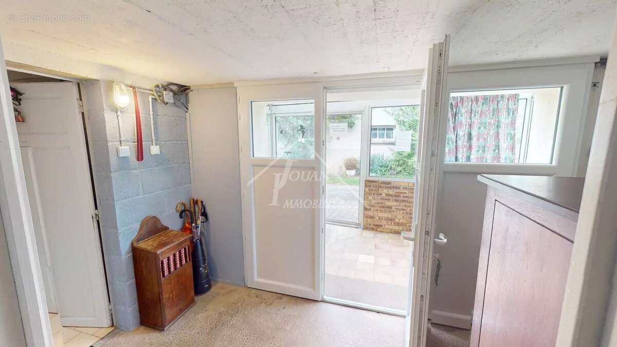 Maison à SAINT-BONNET-TRONCAIS