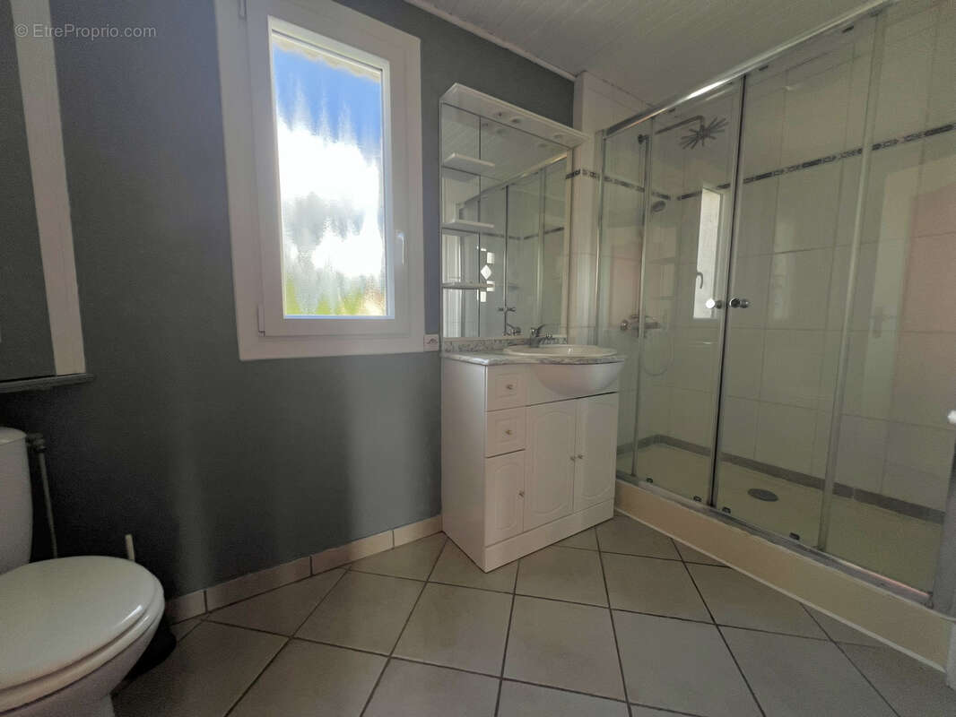 Au coeur du village de communay - villa  - 3 chambres - photo 21