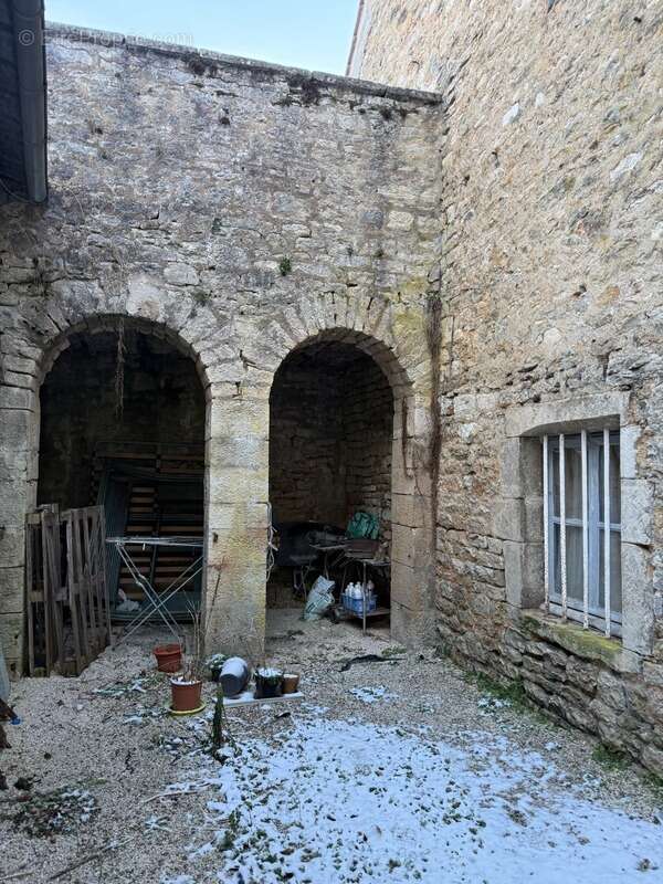 Maison à vendre 8 pièces MONTBARD (21) - photo 4