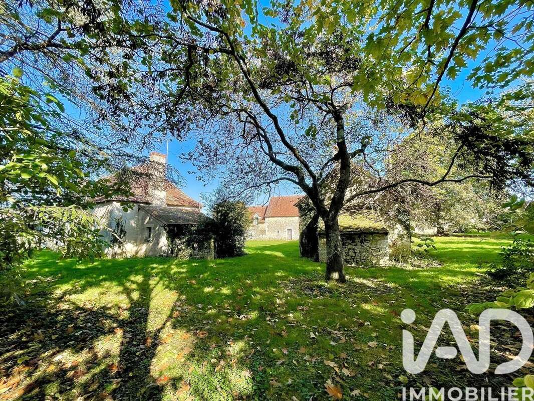 Photo 4 - Maison à POULIGNY-SAINT-PIERRE