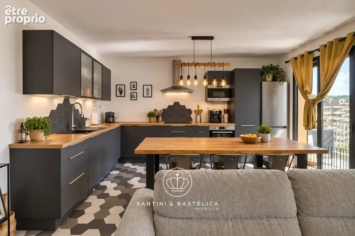 À vendre – Appartement T4 à Pietralba, Ajaccio - photo 2