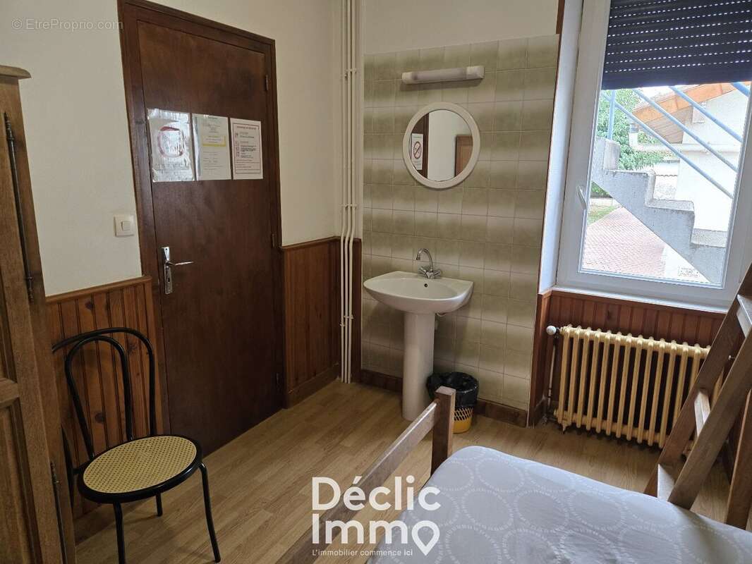 À VENDRE - Exceptionnel Hôtel-Restaurant clé en main avec licence IV + maison attenante - photo 18
