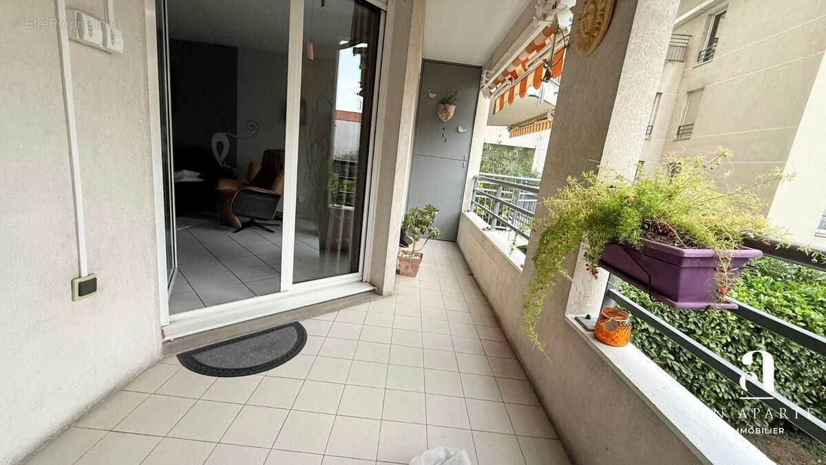 Appartement à LYON-8E