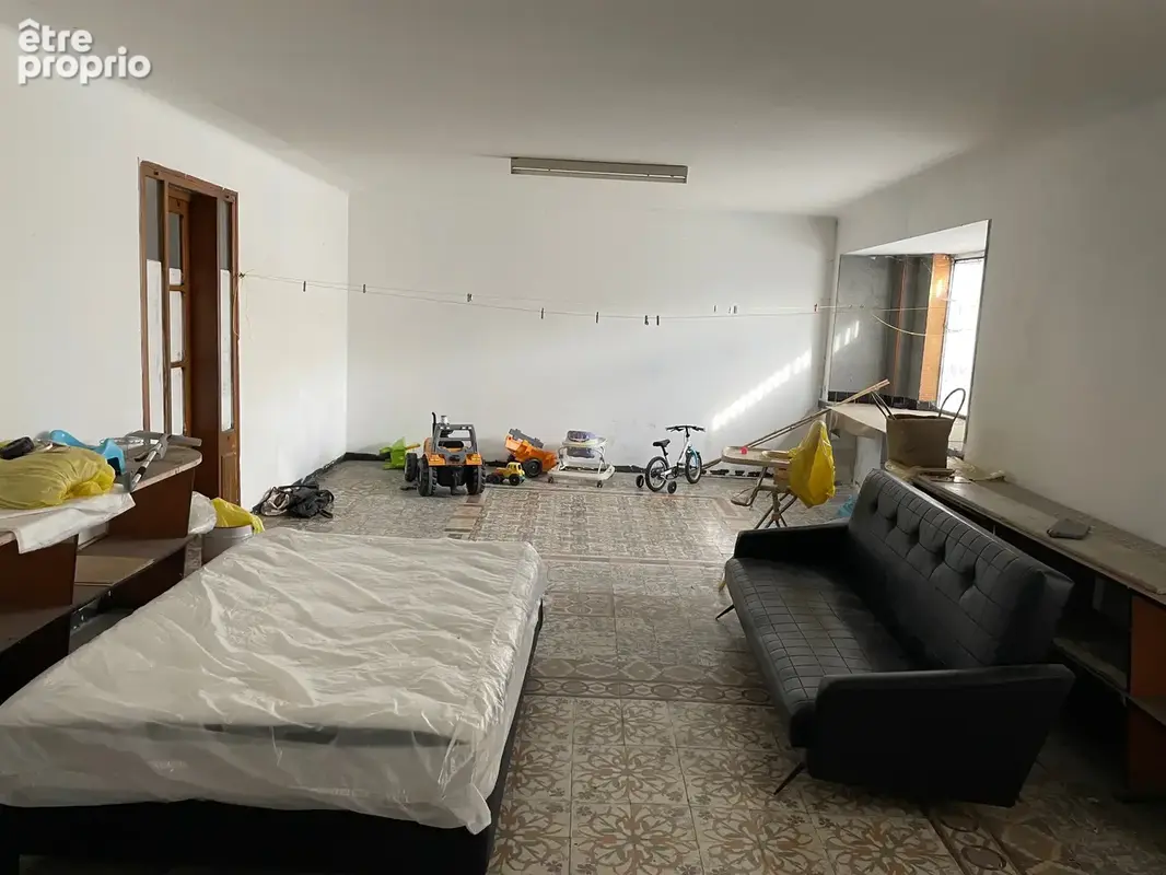 Vente -ensemble immobilier - 640 m2 - 389 000 € - photo 4