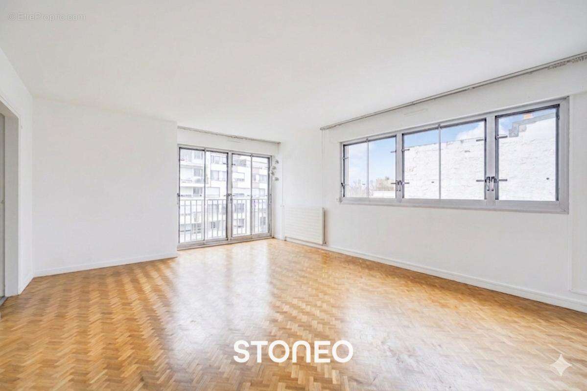 Appartement à NEUILLY-SUR-SEINE