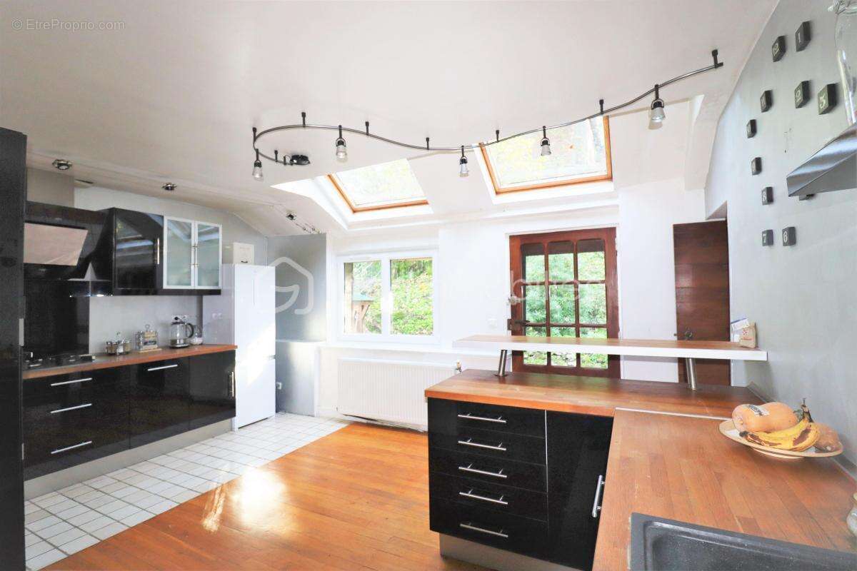 Appartement à MAISSE