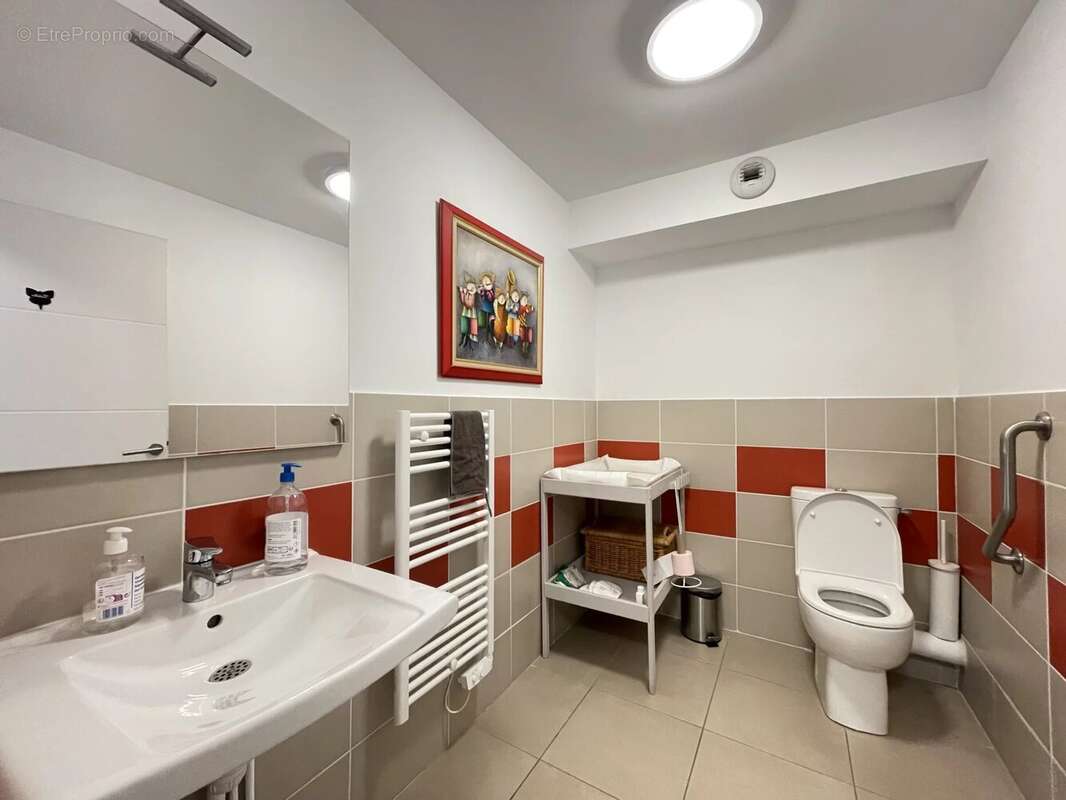 À vendre à nîmes – local commercial - photo 3