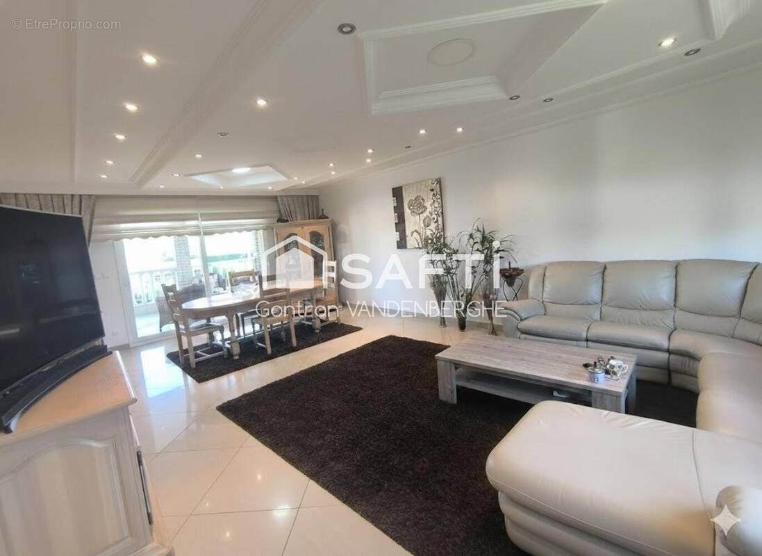 Photo 1 - Maison à ARQUES