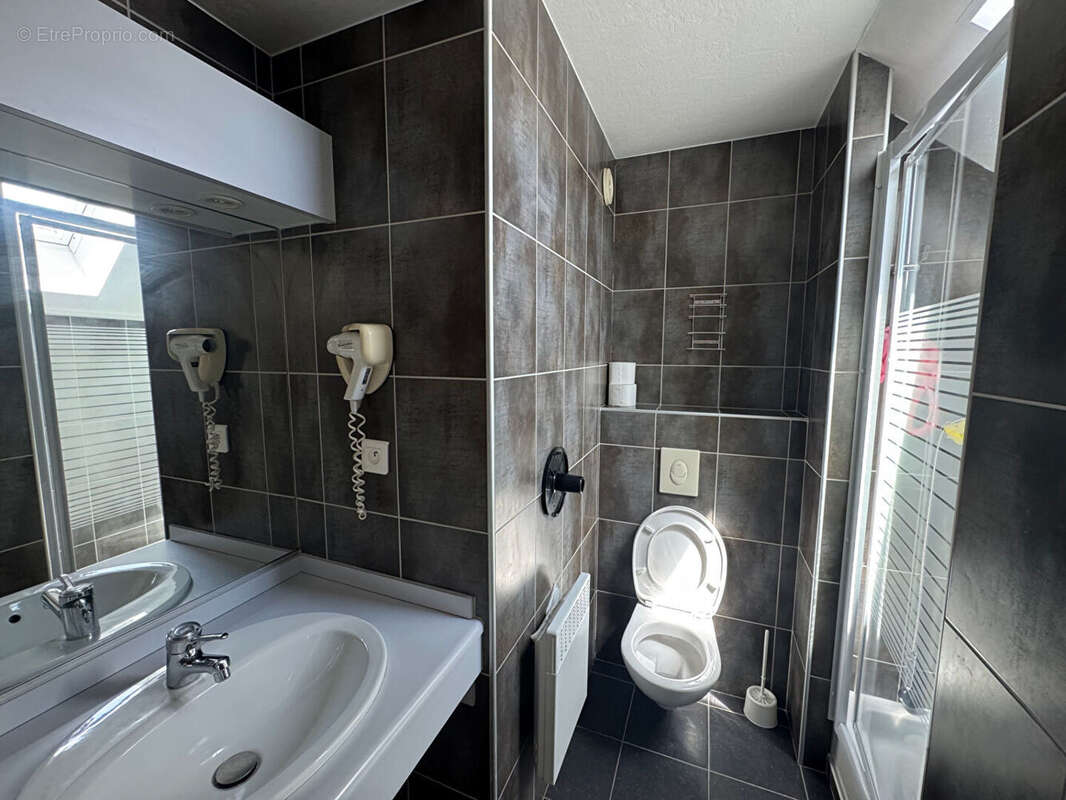 Immeuble 947m² à châtel-guyon - photo 13