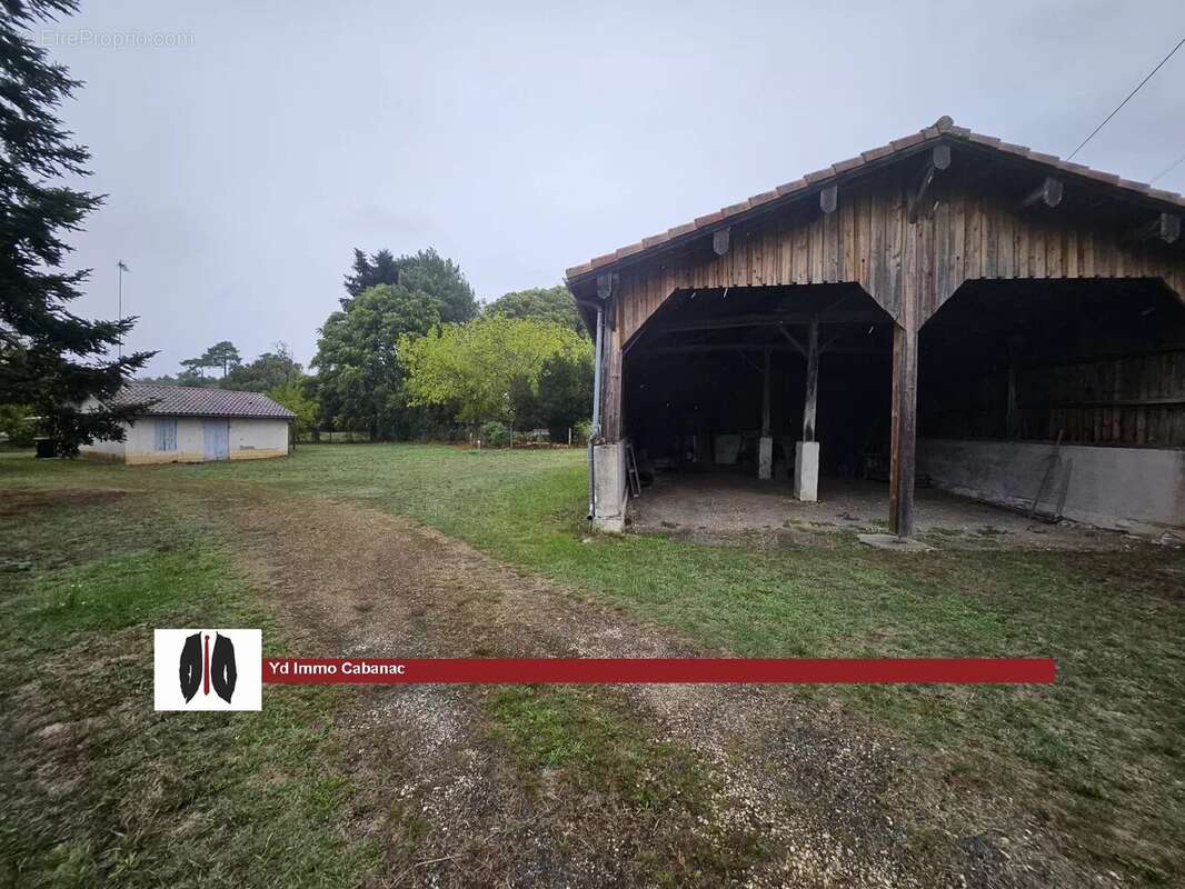 Maison à CABANAC-ET-VILLAGRAINS