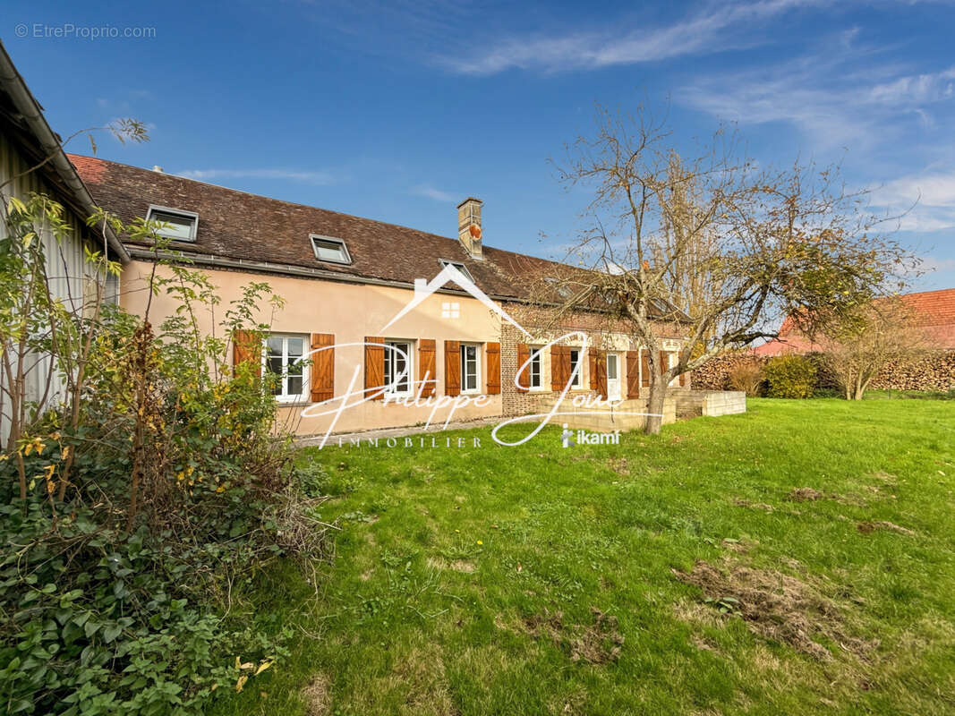 Maison à AIX-EN-OTHE