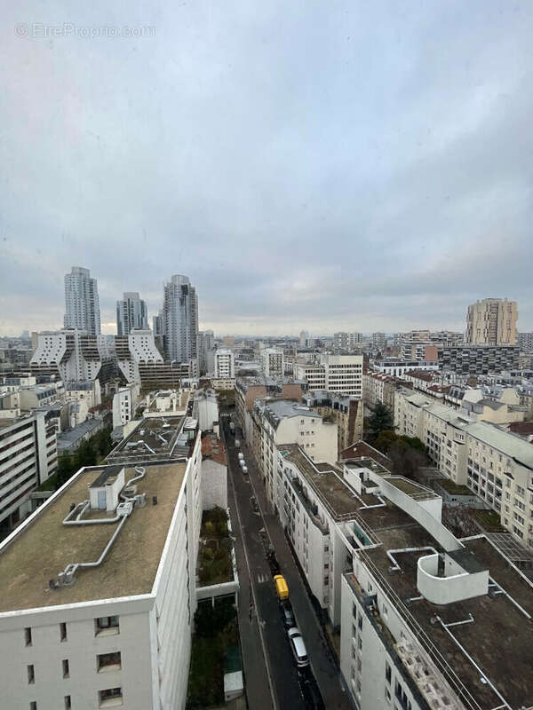 Appartement à PARIS-19E