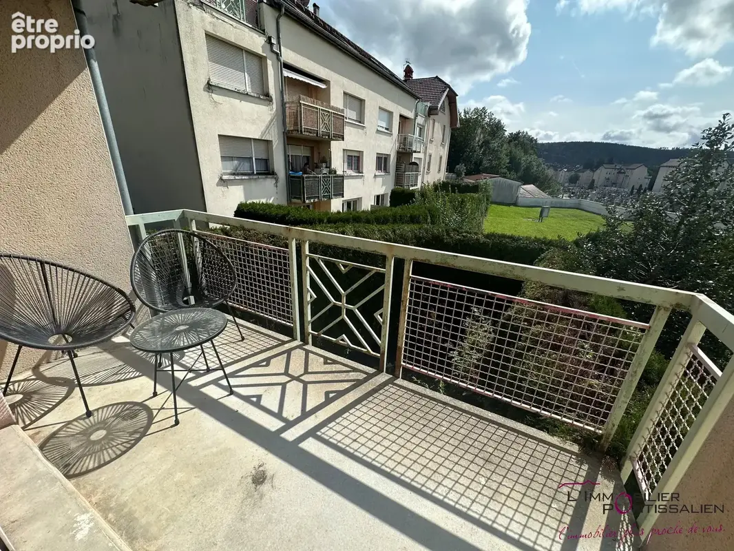 Pontarlier - appartement t3 - balcon - garage - photo 7