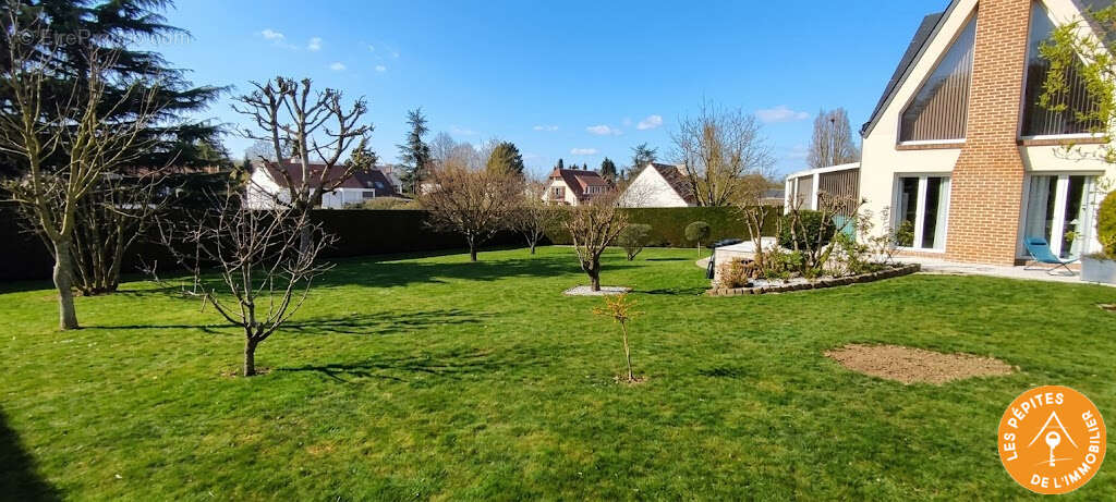 Maison à CAGNY