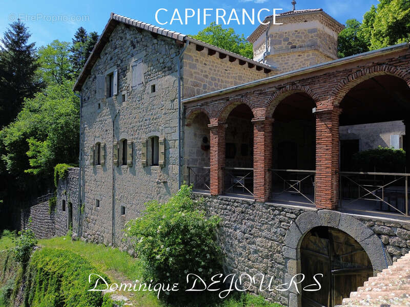 Grande maison bourgeoise de 400m² habitable et son parc de 9700m²au bord de la rivière La Glueyre - photo 2