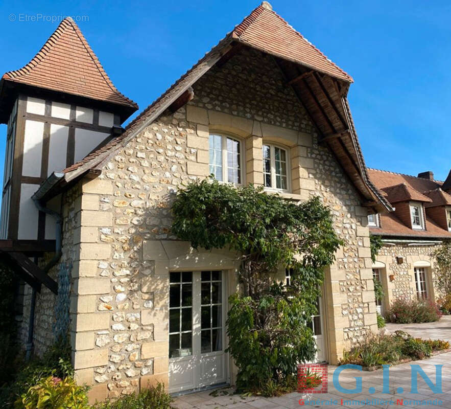 Maison à VOISCREVILLE