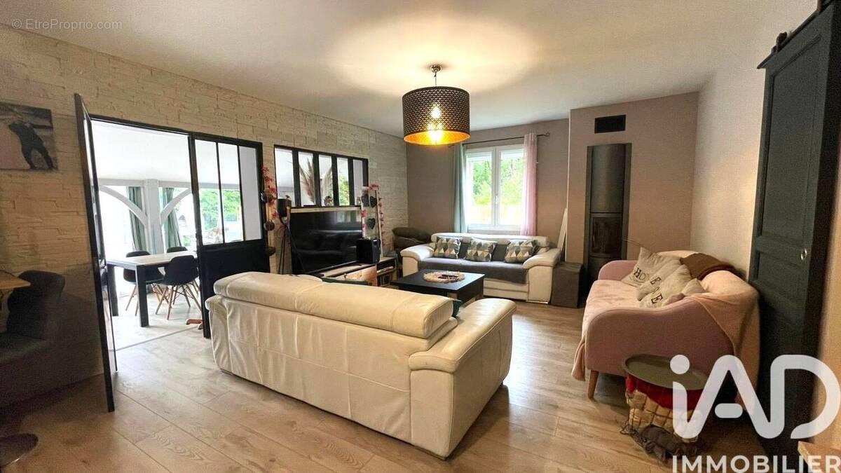 Photo 1 - Maison à LEMBRAS