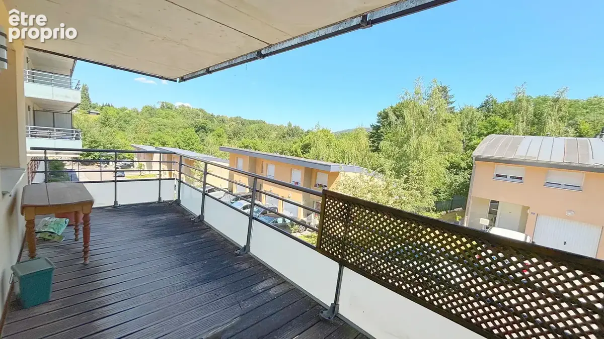Appartement 3 pièces à vendre à Besançon - Rez-de-chaussée avec terrasse et garage - photo 4