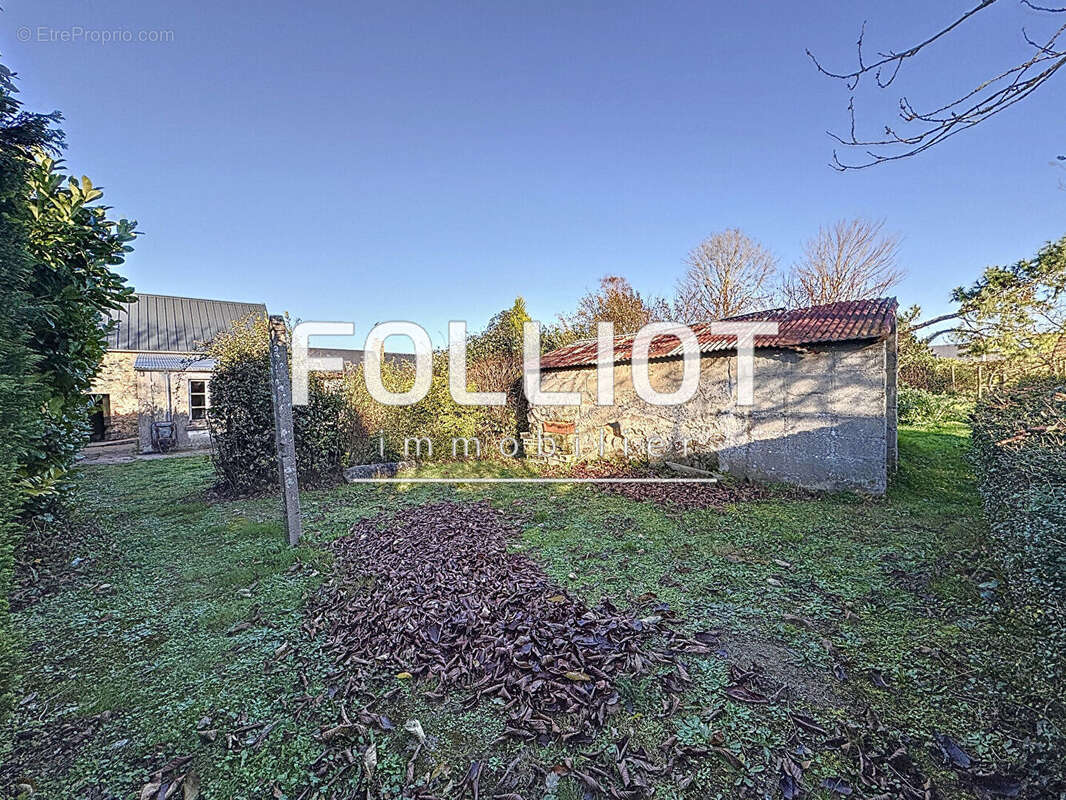 Maison à GOUVILLE-SUR-MER