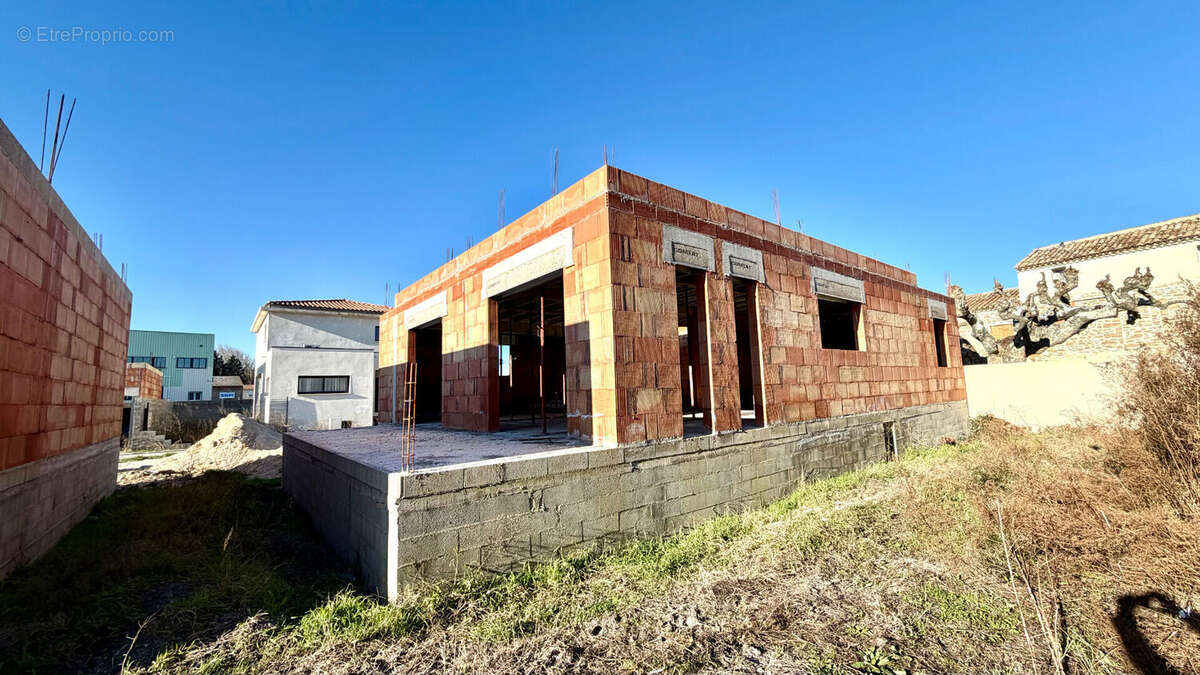 Maison à ALTHEN-DES-PALUDS