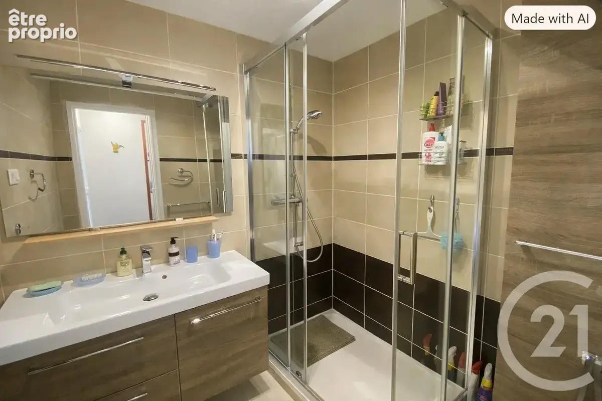 Appartement 5 pièces 97 m² à vendre à Toulon (83200) - photo 9