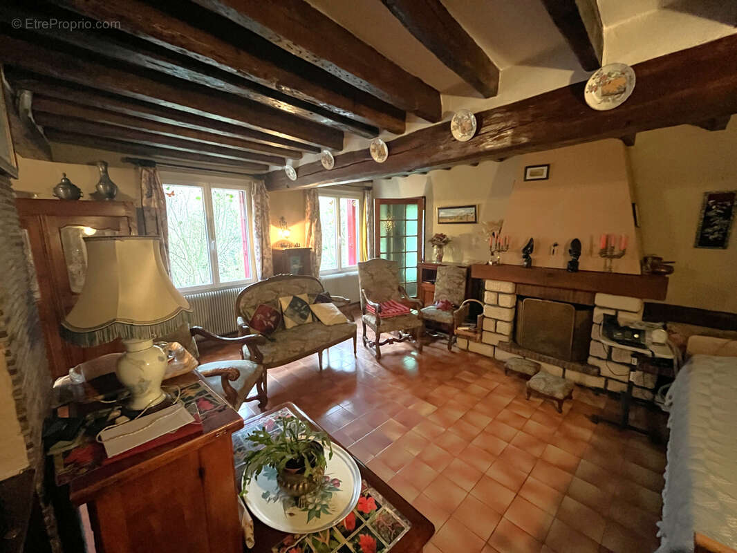 Maison à MAINVILLIERS