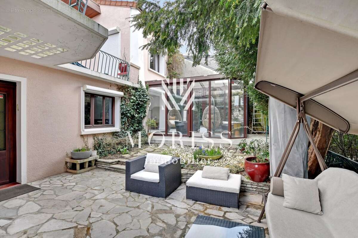 Maison à FONTENAY-SOUS-BOIS