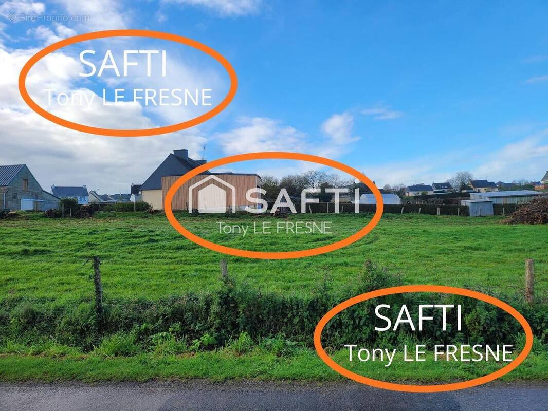 Photo 1 - Terrain à SAINT-BARNABE