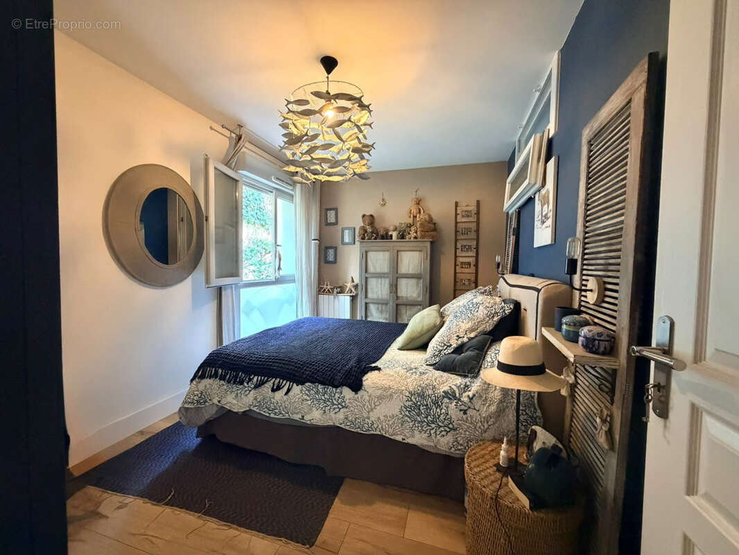 Appartement à ROQUEBRUNE-CAP-MARTIN