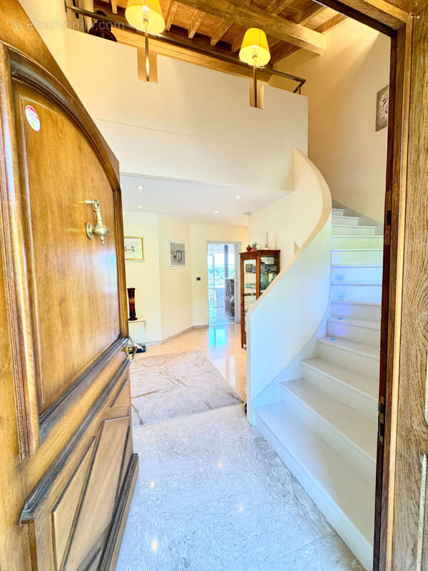 Maison à POISY
