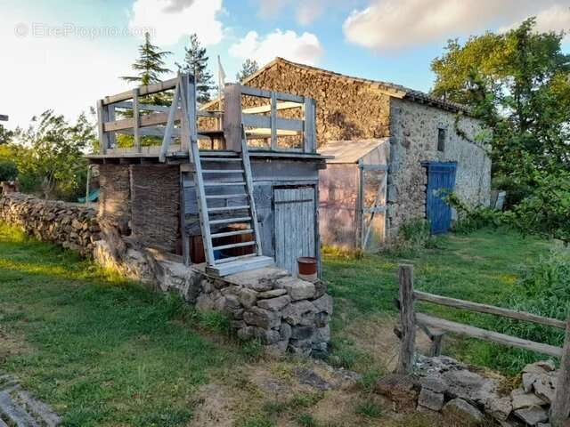 Maison à LAGEON