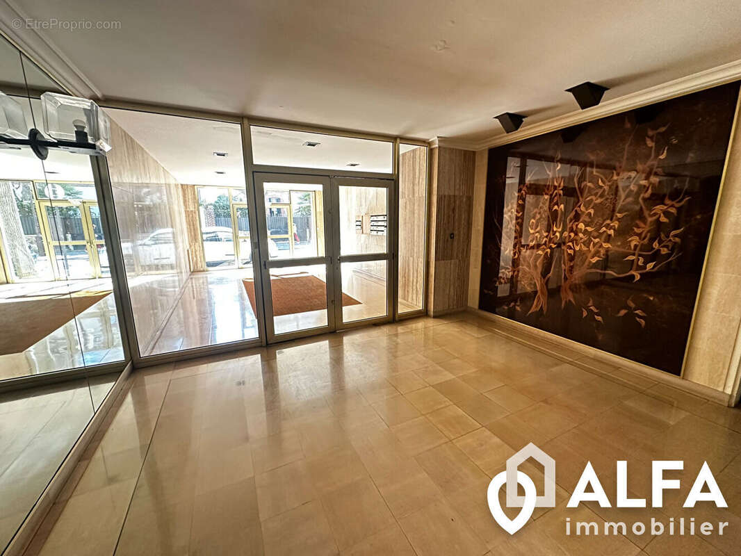 Appartement à ENGHIEN-LES-BAINS