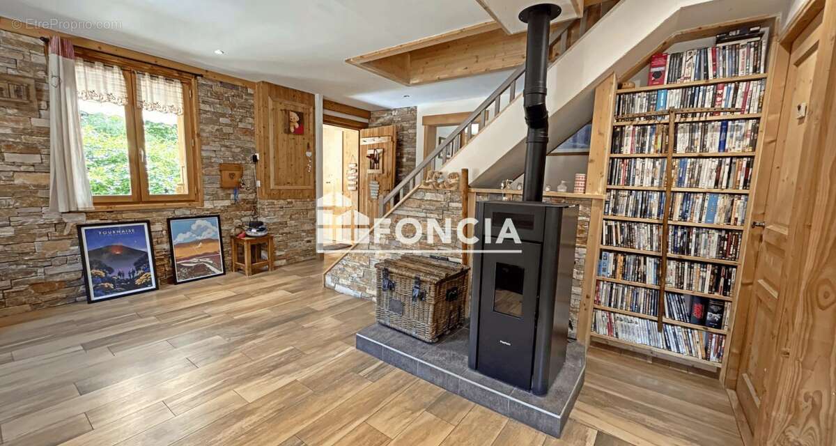 Maison à LA LECHERE