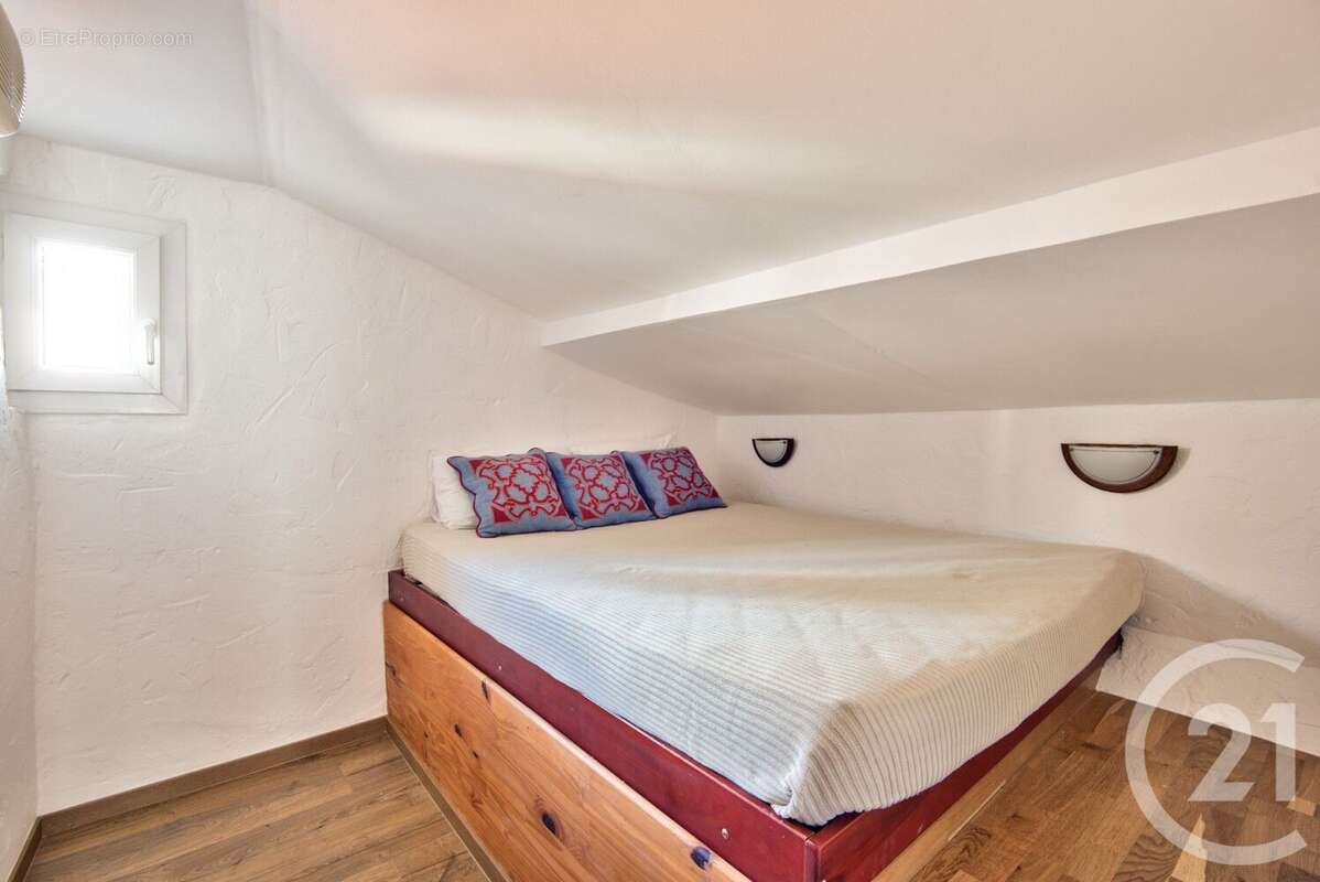 Appartement à VILLEFRANCHE-SUR-MER