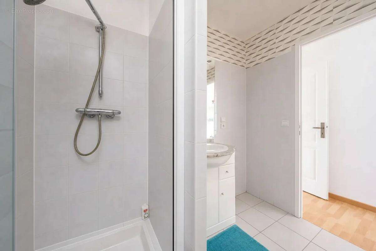 Maison plain-pied 5 pièces 114m² avec piscine - photo 12