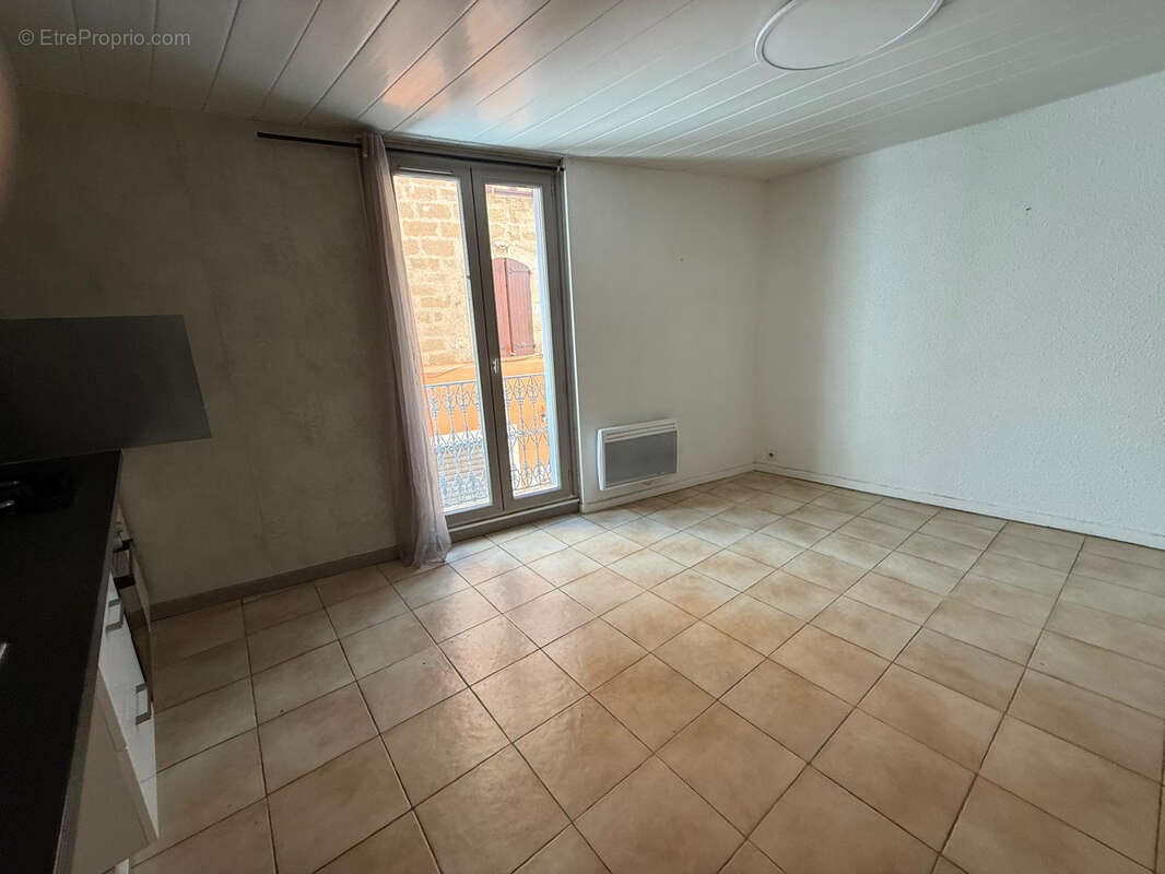 Appartement à MONTAGNAC